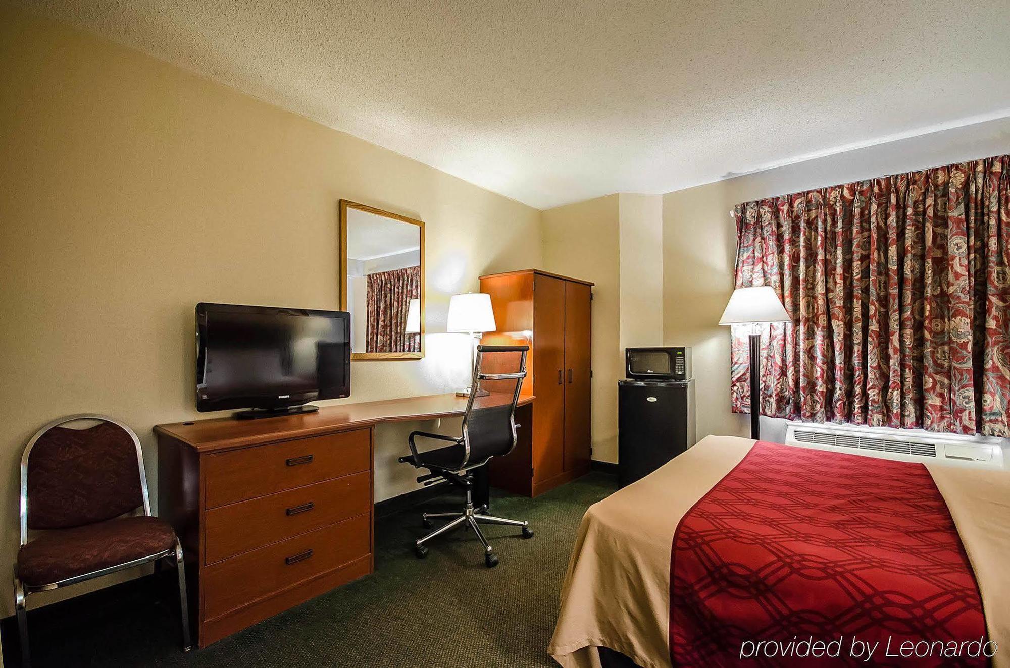 Super 8 By Wyndham Jasper Otel Dış mekan fotoğraf